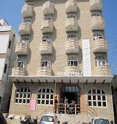 Suvidha Deluxe Hotel Haridwar Ngoại thất bức ảnh